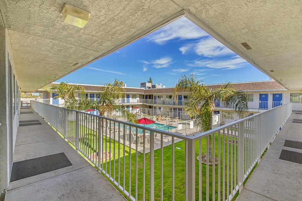Motel 6-Phoenix, Az - North Bell Road Exterior foto