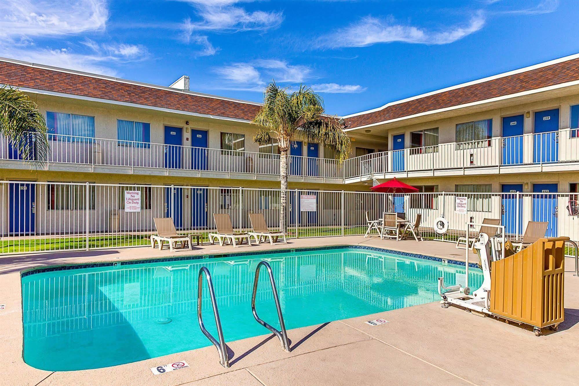 Motel 6-Phoenix, Az - North Bell Road Exterior foto